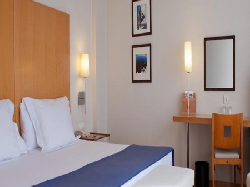 Catalonia Hotel
